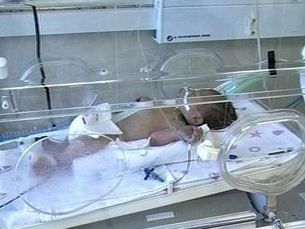 В краснодарском бэби-боксе оставили новорожденную девочку