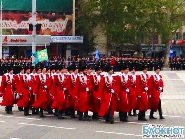В Краснодаре прошел ежегодный парад казачьих войск