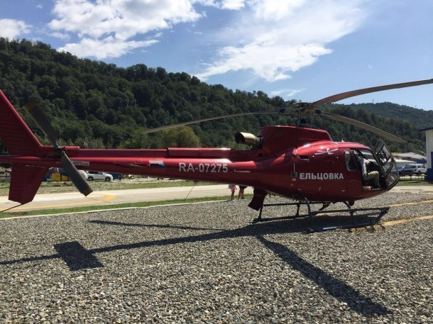 Спасатели смоделировали падение вертолета в Сочи