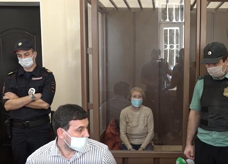 71-летнюю главу опасной секты осудили за покушение на главного раввина Кубани