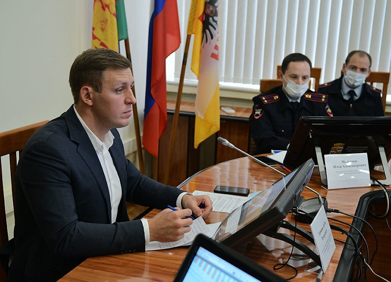 Ушедшего в отпуск вице-мэра Краснодара Доронина «уволили» в соцсетях
